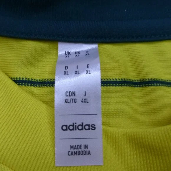 NWT ADIDAS Celtic Soccer/Football Jersey Daizen #38